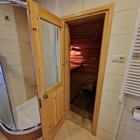 Na Zagrodzie Lodge *